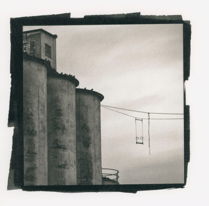 Hanging - Platinum - Image 2
